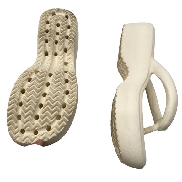 Jeffrey Campbell Cream Foam Platform Sandals - Picture 4 of 5